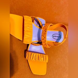 SCOOP WOMENS BLOCK HEEL SANDALS